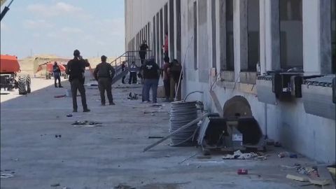 ICE Raid Caught on Camera: Dozens Arrested at Texas Construction Site ...