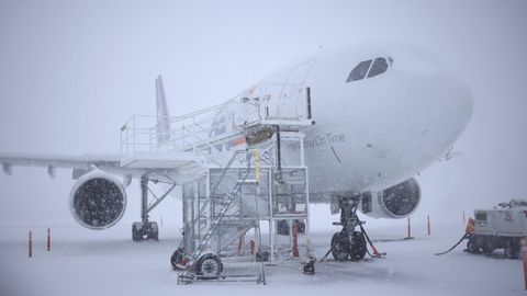 Arctic blast sends temperatures plunging across much of US | Haystack News