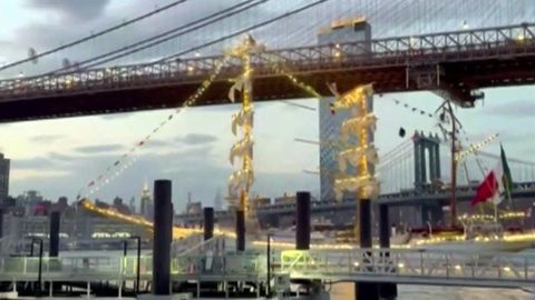 Two dead after Mexican naval ship slams into Brooklyn Bridge | Haystack