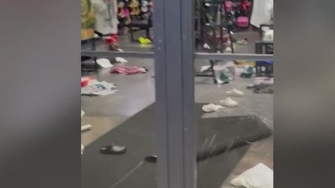 Mobs of masked teens ransacked Philadelphia stores | NewsNation Now ...